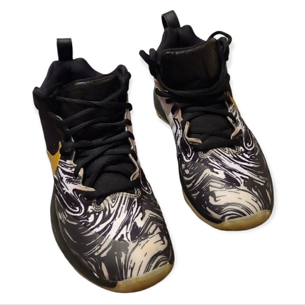Nike Zoom Rev ‘BHM’ PE Size 7.5
